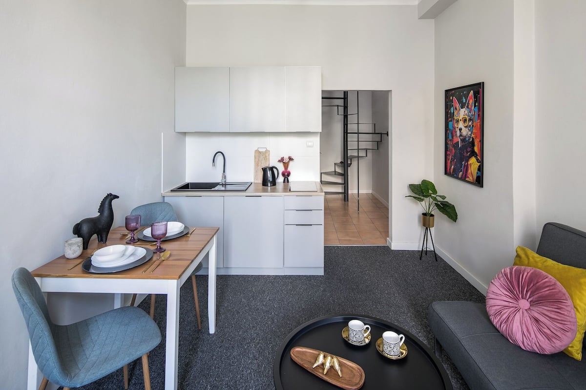 Superior Apartment, Courtyard View | Private kitchenette