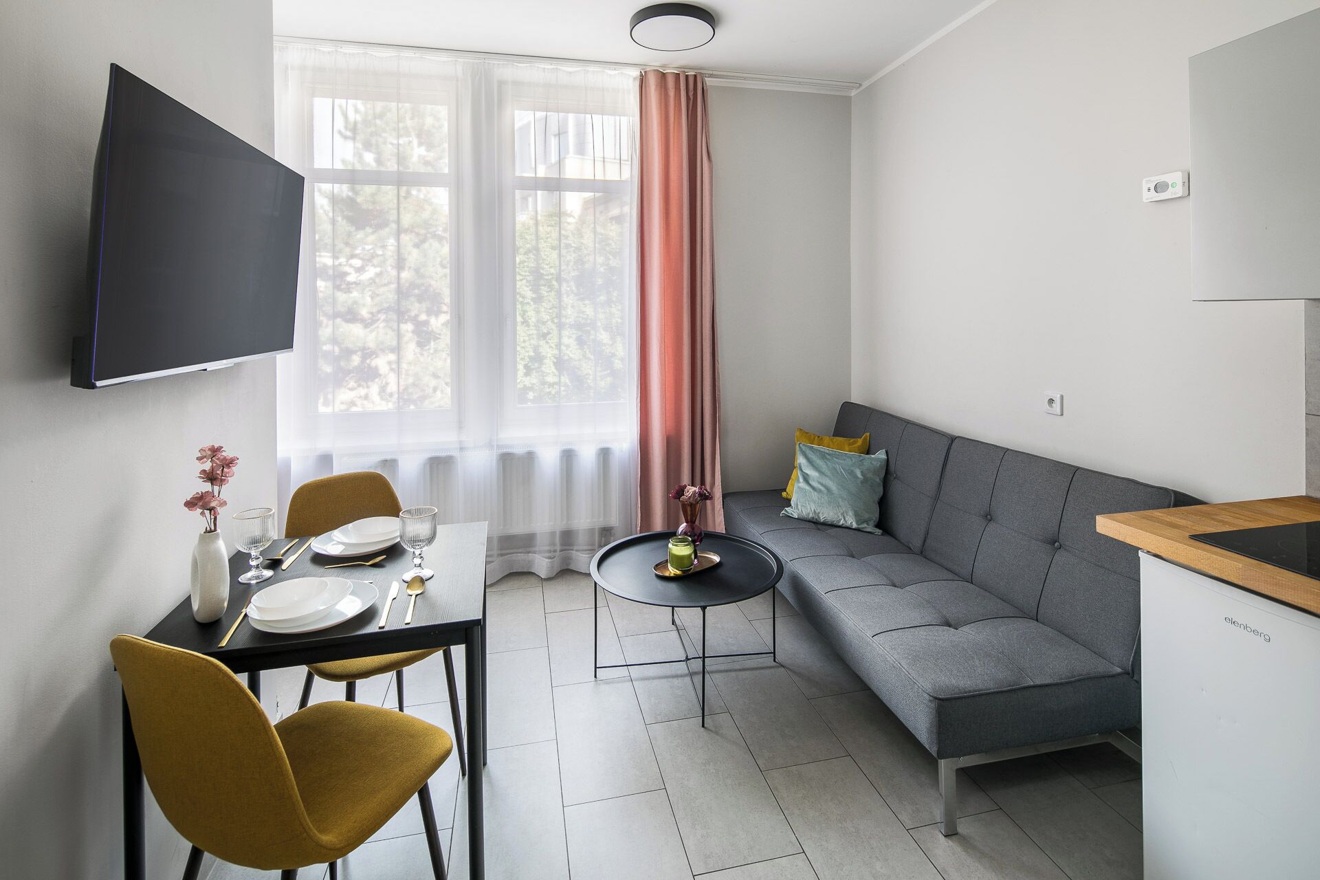 Smart TV 40 pulgadas con canales de televisión por cable