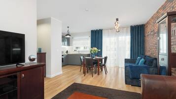 Apartment, 1 Bedroom, Balcony | Living room | 40-inch flat-screen TV with digital channels