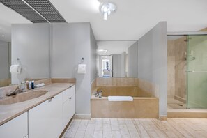 淋浴設備、風筒、提供毛巾