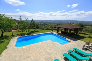 4 bedrooms - Villa River View in Peristerona (Peristerona)