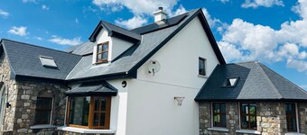 Hawthorn House - Luxurious stay with scenic views