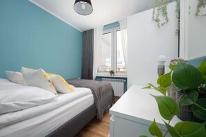 1 bedroom, iron/ironing board, WiFi, bed sheets