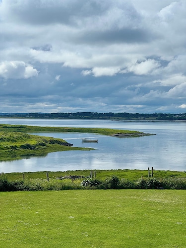 Your Coastal Paradise Awaits