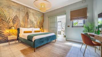 Deluxe-Doppelzimmer, 1 Queen-Bett, Nichtraucher, eigenes Bad | Hochwertige Bettwaren, Daunenbettdecken, Minibar, Zimmersafe