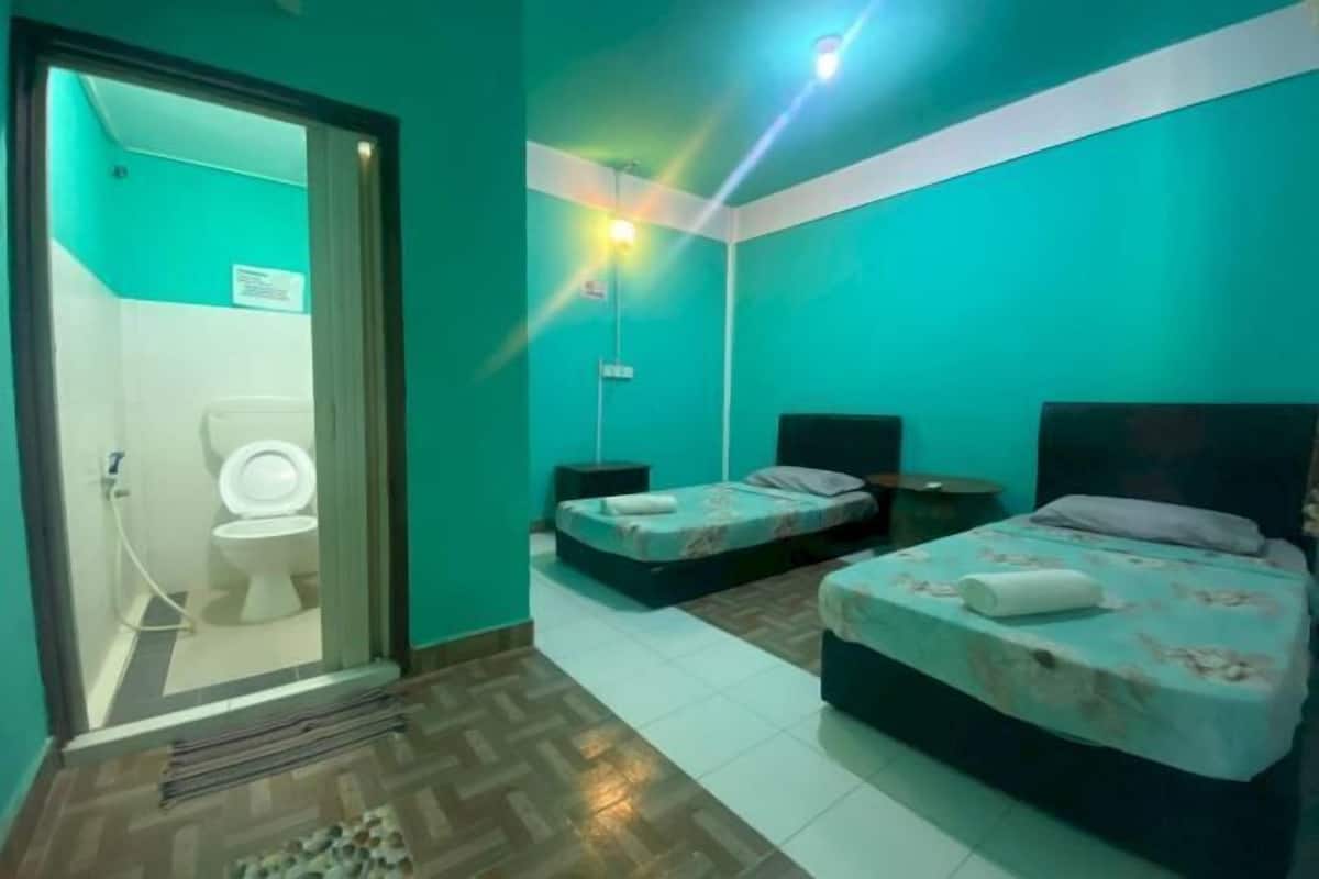 1 bedroom, laptop workspace, free WiFi, bed sheets