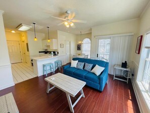 TV - Lovely 1BR condo in Myrtlewood (Myrtle Beach)