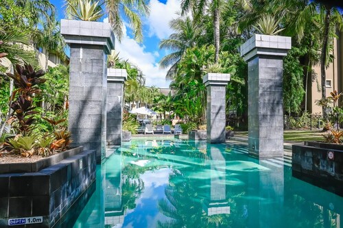 Tropical Gardens Cairns I Resort, 9 Pools & Gym