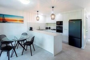 Fridge, microwave, oven, stovetop - Heliconia Grove 5, Heliconia Grove 5 on Hamilton Island (Hamilton Island)