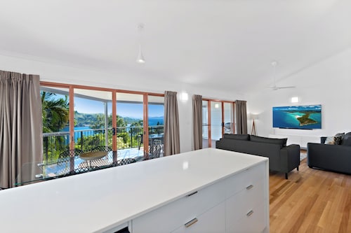 Heliconia Grove 9, Heliconia Grove 9 on Hamilton Island
