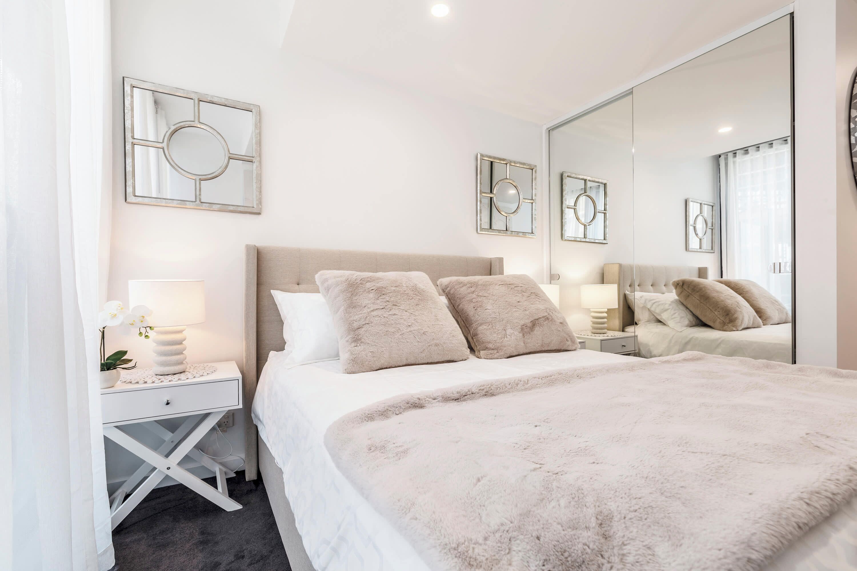 2 多间卧室、熨斗/熨衣板、WiFi、床单