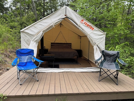 施設の敷地. Luxury Tent in New Hampshire-Tail-Tuckaway