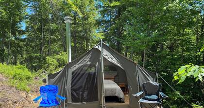 Luxury Tent in New Hampshire-Tail-Tuckaway