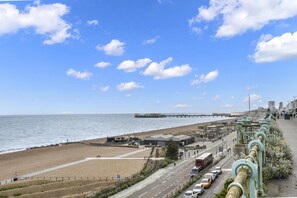 Apartment | 2 bedrooms - The Cheeky Chappie By My Getaways (Brighton)