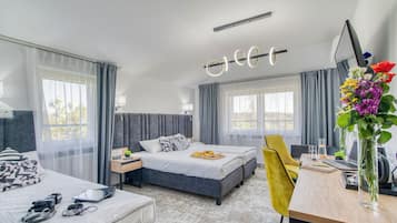 Deluxe Room, Non Smoking, Private Bathroom