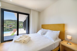 4 Schlafzimmer, Bügeleisen/Bügelbrett, WLAN, Bettwäsche