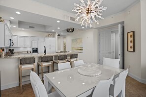 Dining - Bordering Rosemary Beach and Alys Beach + Gulf View + Community Pool (Inlet Beach)