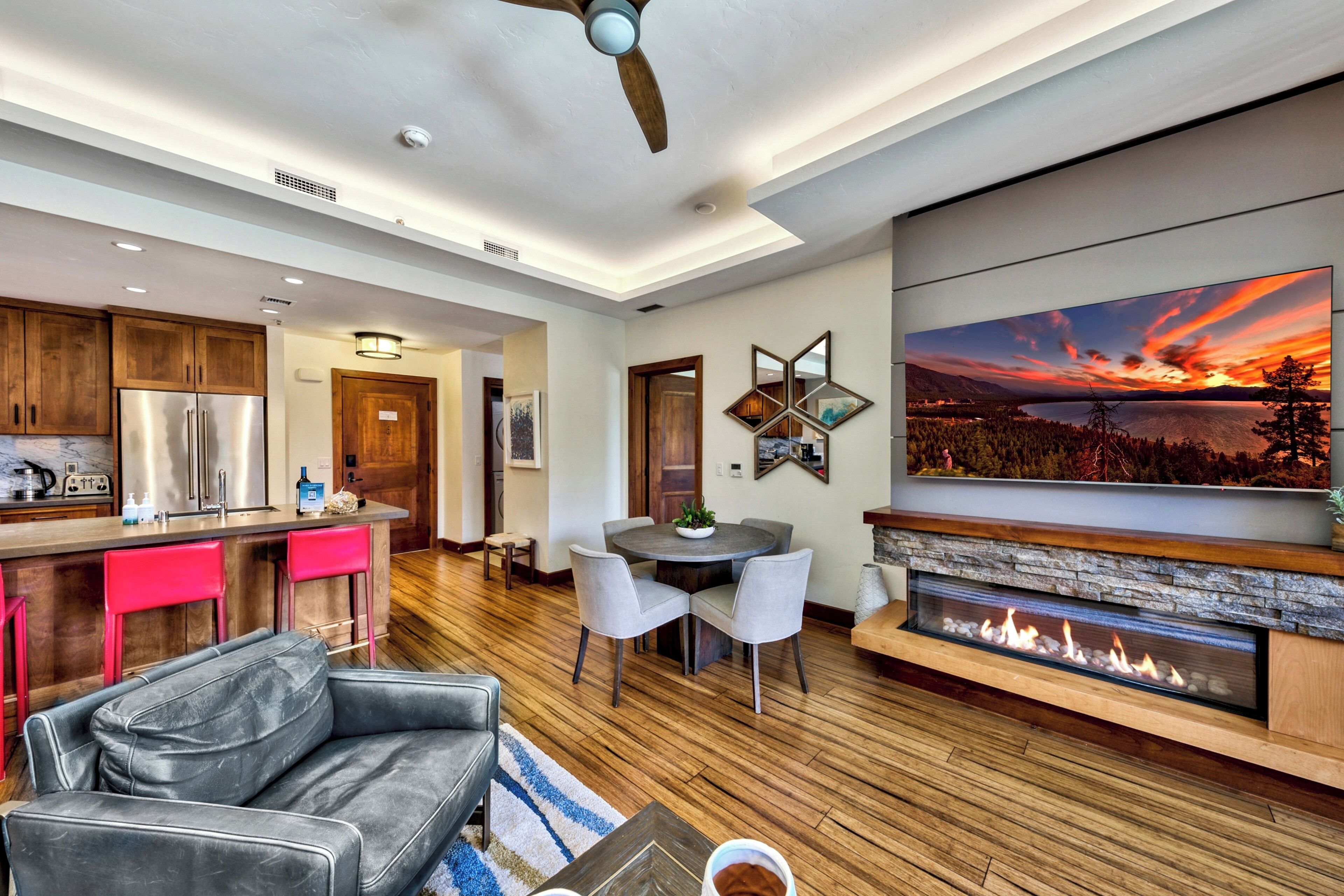 スマートテレビ、暖炉