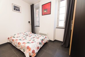 1 chambre, Wi-Fi, draps fournis