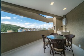 Apartment | Speisen im Freien