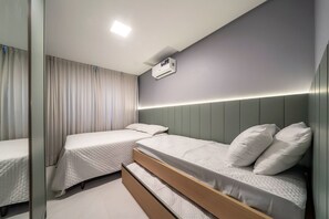 Elite Apartment | 2 bedrooms, free WiFi, bed sheets, wheelchair access