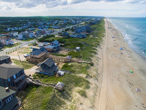 The Dune Bug - Nags Head MP 11.5, 150 ft to the Beach, Year Round Flex Stays