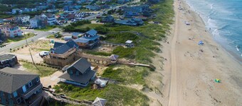 The Dune Bug - Nags Head MP 11.5, 150 ft to the Beach, Year Round Flex Stays