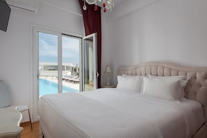 Villa de lujo, vistas al mar | 4 dormitorios, sábanas de algodón egipcio, ropa de cama de alta calidad