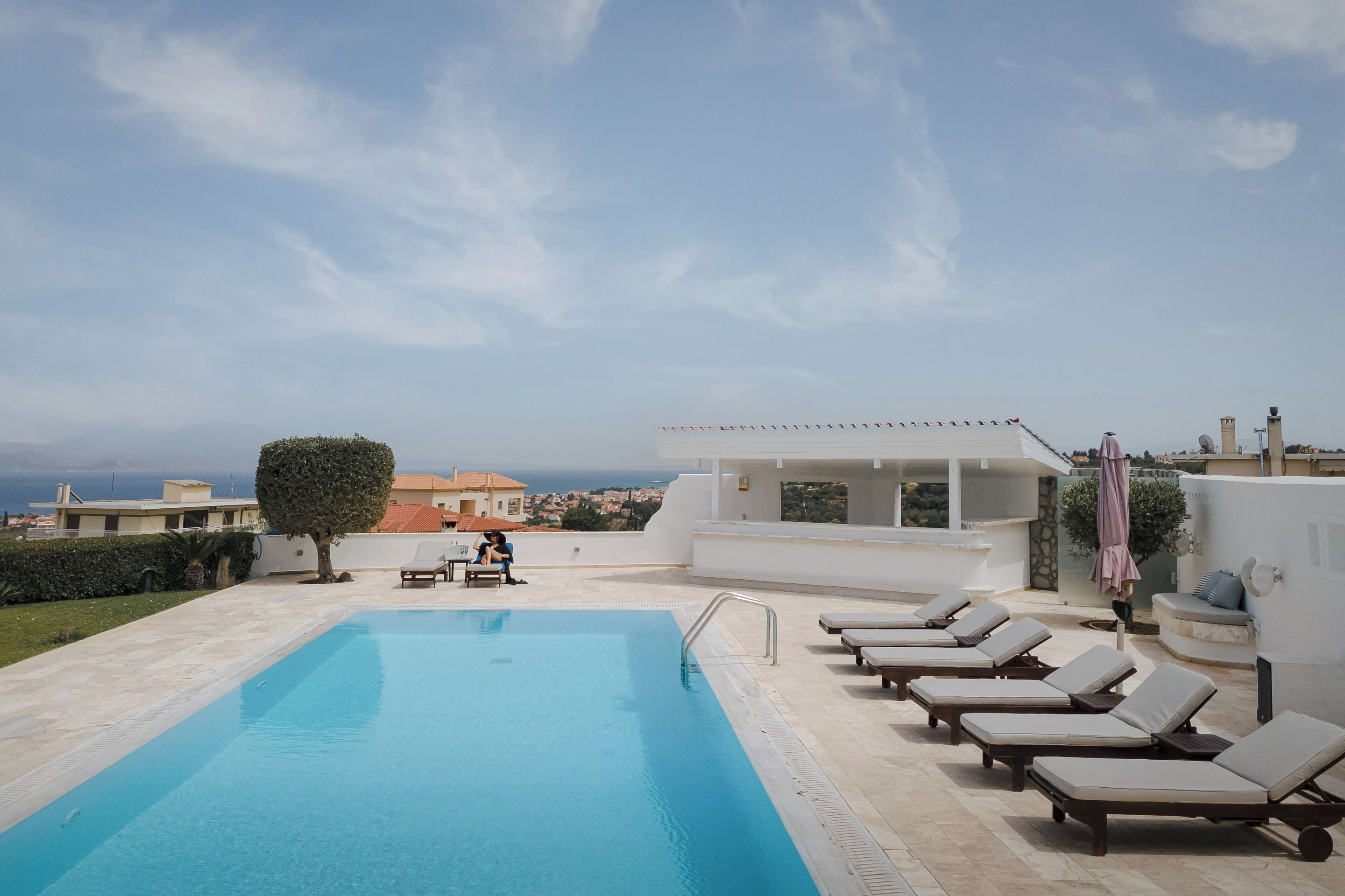 Kolam renang outdoor