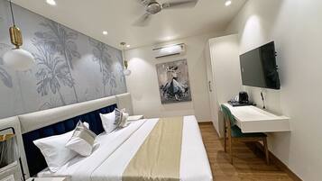 Deluxe Double or Twin Room