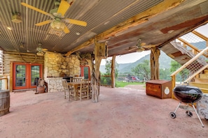 Villa (Multiple Bedrooms) | Interior - Rural Texas Villa w/ Hot Tub - Horses Welcome! (Tarpley)