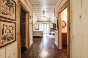 Apartment (0 Bedroom) | Interior