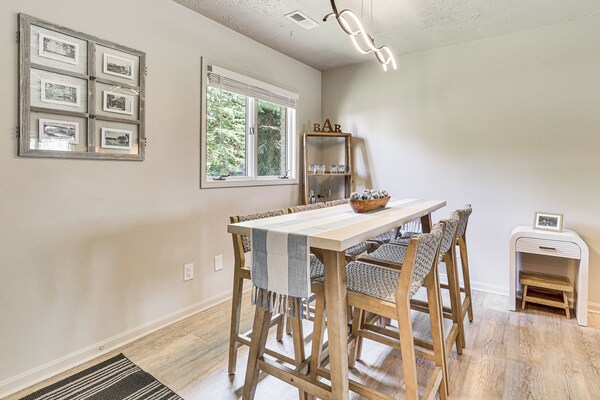 Cozy Meyers Lake Townhome: Near Hall Of Fame! - Bolivar, OH