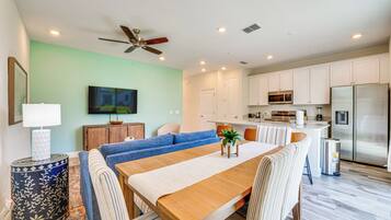 Apartment (3 Bedrooms) | Depan hartanah