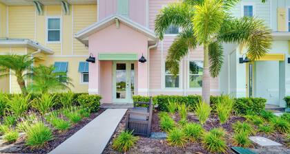 ~ 11 Mi to Disney: Bright Kissimmee Townhome!