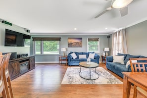 Casa (2 Bedrooms) | Interior