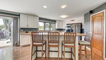 Nhà (2 Bedrooms) | Nội thất