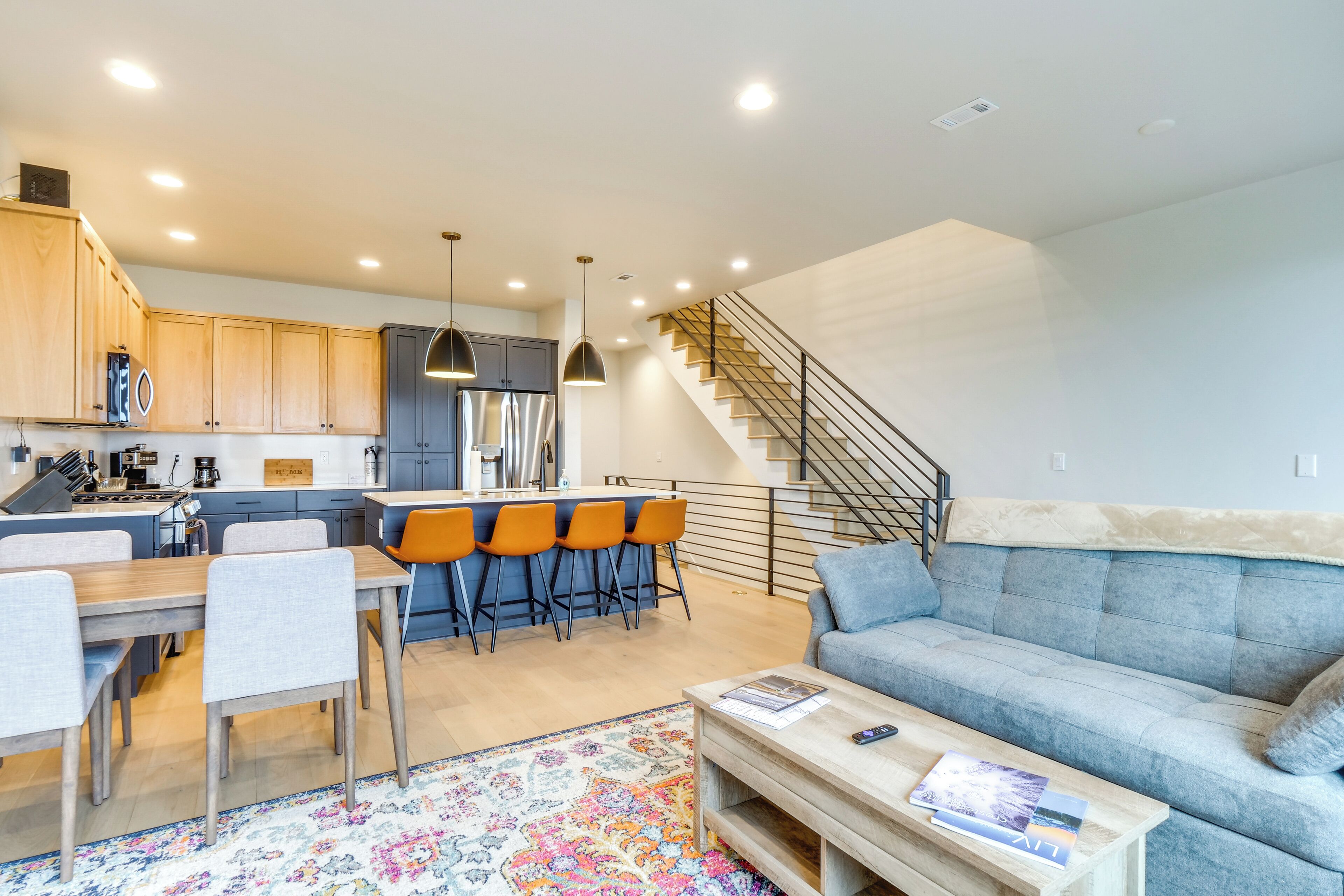 Apartment (3 Bedrooms) | Front of property