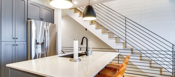 Peaceful Crested Butte Townhome w/ Mountain Views