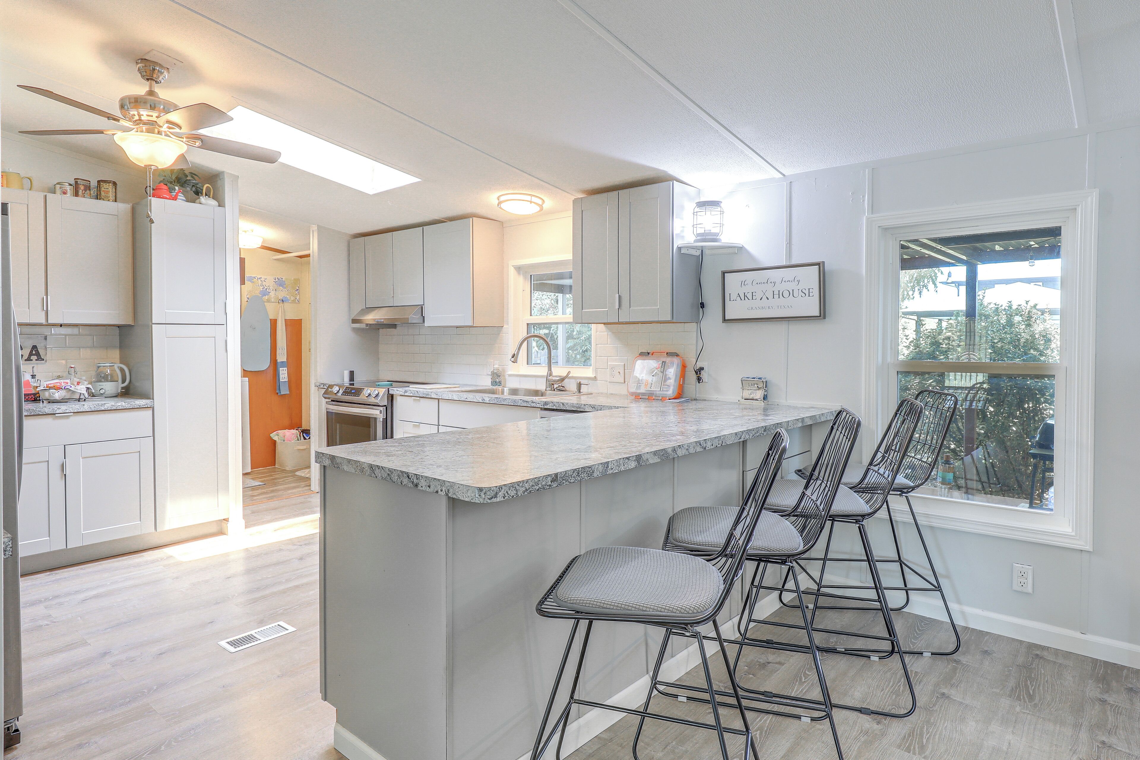 Casa (3 Bedrooms) | Cozinha privada | Micro-ondas, fogão, cooktop, lava-louças