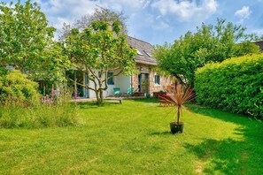 Exterior - Lovely cottage for 6, Bigoudene's countryside (Combrit)
