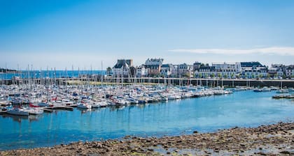 Concarneau - 300m from the beach