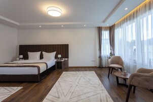 5 habitaciones, ropa de cama de alta calidad y cunas gratuitas 