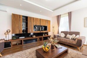 Living area - Malak Resort (Sarajevo)