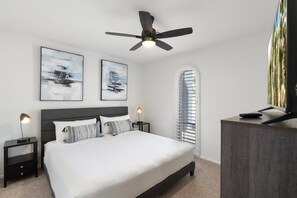 4 bedrooms, iron/ironing board, WiFi, bed sheets - 4BD| Mid Terms Welcome | 31+ Day Stays (Scottsdale)