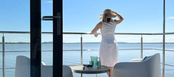 Houseboat by Lake Jamno with Rooftop Terrace
