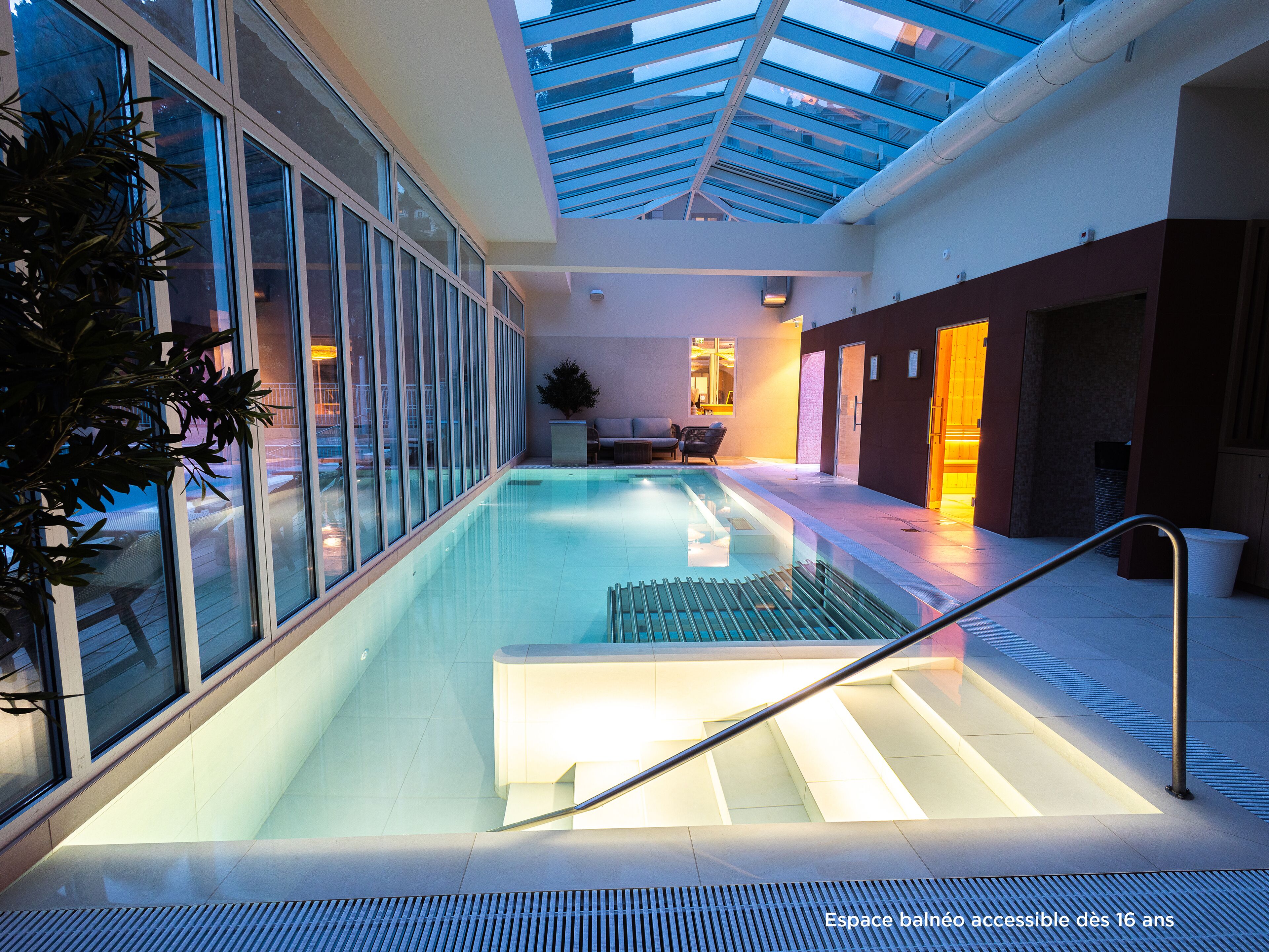 Bain à remous intérieur