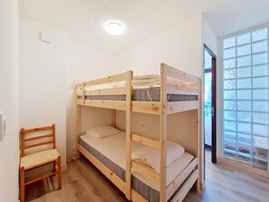 1 bedroom, free WiFi