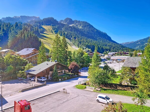 Parking - Moulin ML174 TELECABINE & MOUNTAIN 6 pers. (Châtel)