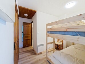 1 bedroom, free WiFi - Moulin ML174 TELECABINE & MOUNTAIN 6 pers. (Châtel)